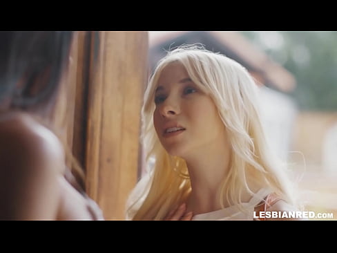 ❤️ La noia torna a casa uns mesos després i s'acaba menjant el cony de la seva madrastra ❤️ Vídeo porno a nosaltres ca.https-tubsexer.ru ﹏