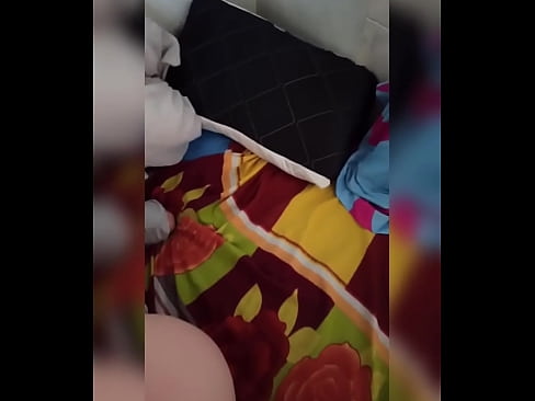 ❤️ La meva companya de pis es queda sola a casa perquè el seu marit se'n va de vacances i jo aprofito per follar-la i omplir-li el cul de llet ❤️ Vídeo porno a nosaltres ca.https-tubsexer.ru ﹏